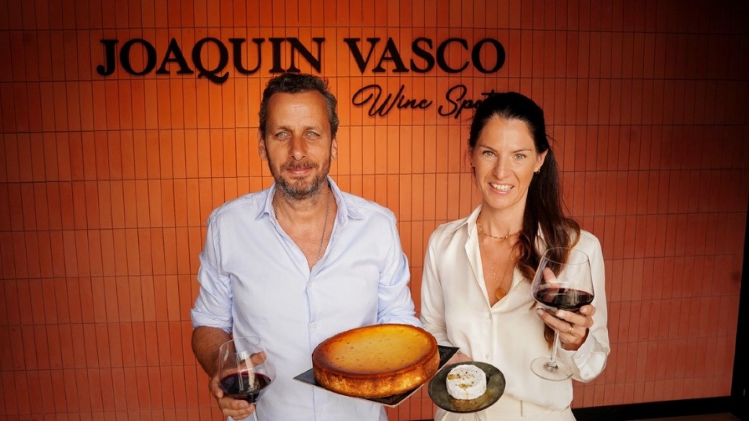 De una receta familiar a un fenómeno gourmet: la marca que reinventó la tarta de queso y ahora conquista con vinos y tapas
