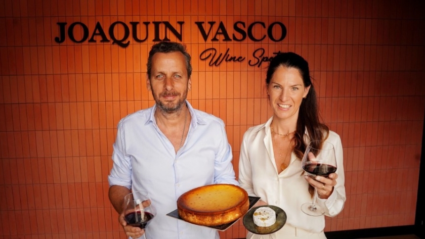 De una receta familiar a un fenómeno gourmet: la marca que reinventó la tarta de queso y ahora conquista con vinos y tapas