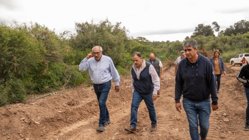 Ricardo Quintela supervisó obras hídricas clave en Chamical para prevenir futuras emergencias climáticas