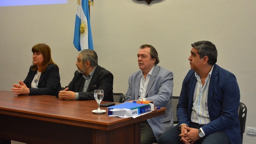 El Ministerio de Desarrollo Social capacitó a todo su personal