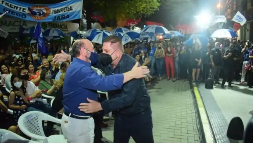 El gobernador Insfrán y el intendente Jofré habilitaron el nuevo tramo del Paseo Peatonal Rivadavia