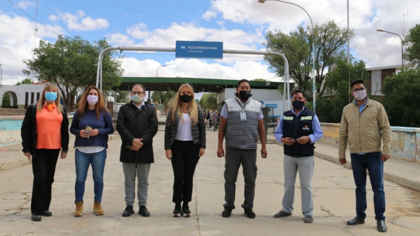 Migraciones avanza en las gestiones para abrir el tránsito vecinal en el paso La Quiaca - Villazón