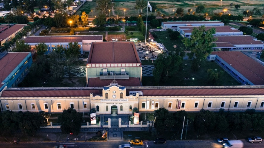 La UPC lanzó el ciclo de Gestión Turística en tiempos de COVID-19