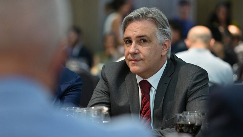 Llaryora exige al Gobierno Nacional una reducción de retenciones y una reforma fiscal para el campo