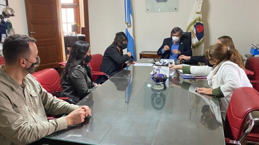 "Ambiente, salud, y biodiversidad": eje de trabajo entre el Ministerio de Ambiente y la UNJu