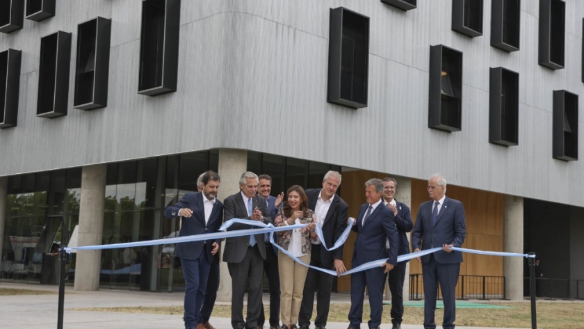 Alberto Fernández, Katopodis y Perczyk inauguraron una Torre de Desarrollo Académico en la Universidad Nacional de San Martín