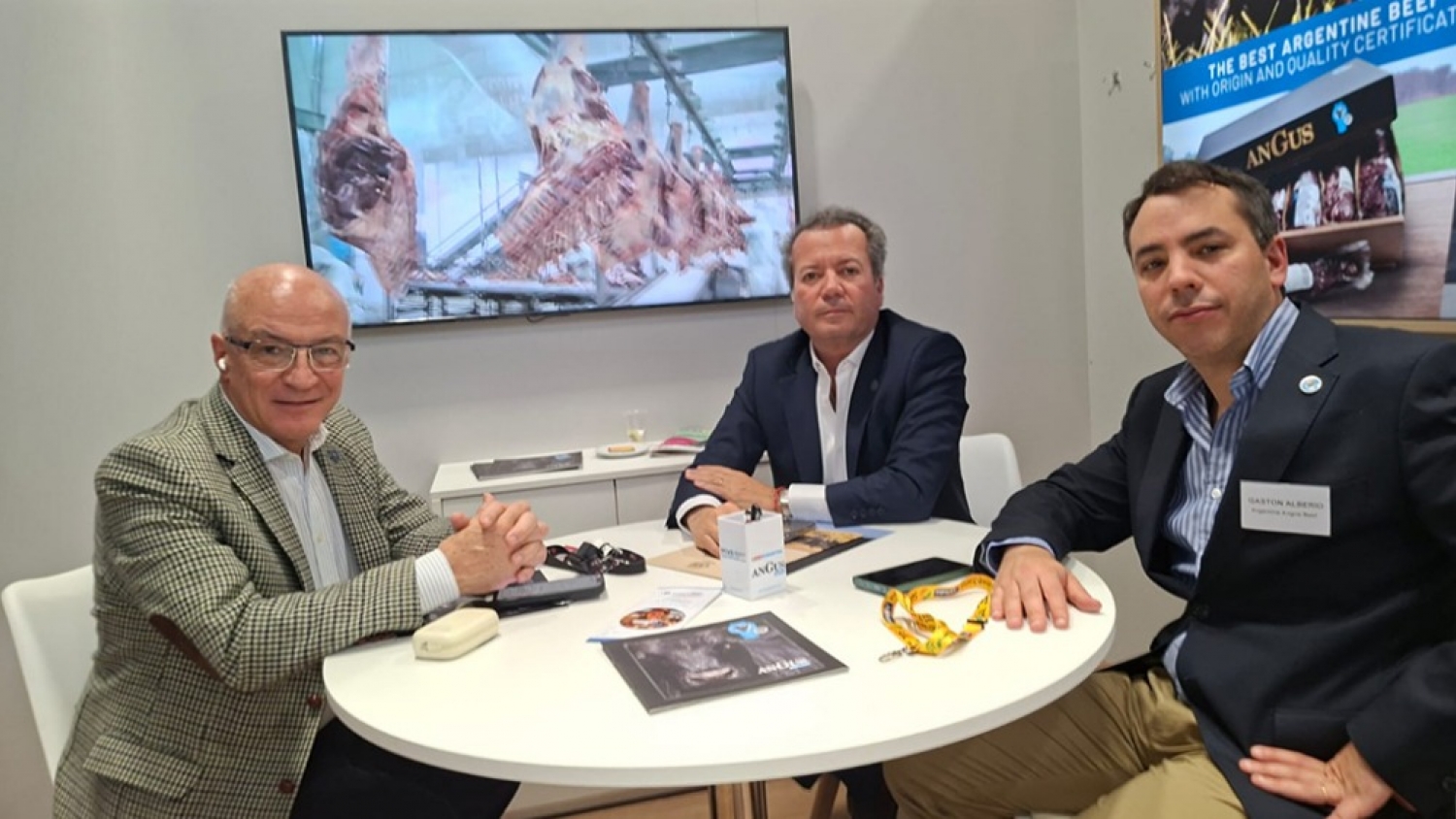 Exportación de carne argentina: interés por Angus certificada