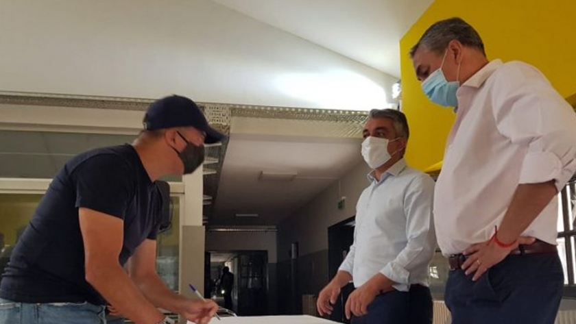 Mendoza Activa: familias y pymes siguen firmando las adhesiones para acceder a los reintegros de su inversión
