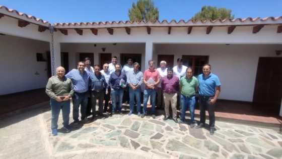 Salta impulsa un mercado regional para ordenar la producción y fortalecer la comercialización en los Valles Calchaquíes