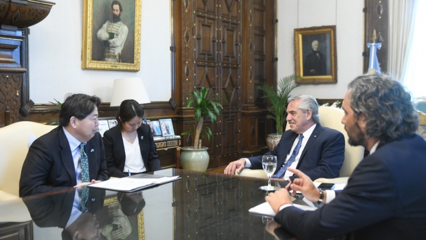 El presidente se reunió con el ministro de Relaciones Exteriores de Japón, Yoshimasa Hayashi