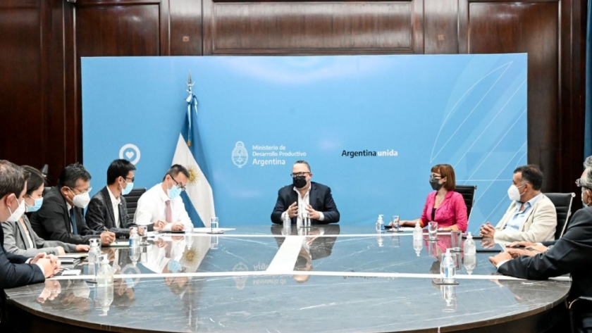 La minera Zijin invertirá 380 millones de dólares para producir litio en Catamarca
