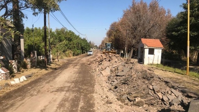 Avanza la pavimentación de la Vista Larga