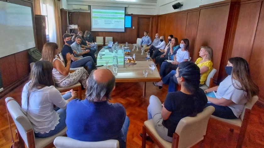 Economía acompaña a pymes y emprendedores en el camino de la sostenibilidad