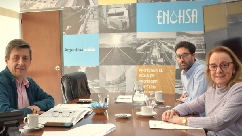 Alicia Kirchner en ENOHSA : Se finalizan varias obras de agua y cloacas en Santa Cruz