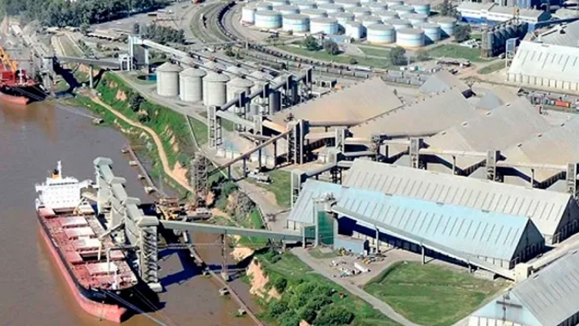 Exportación de granos: se normaliza la actividad en los puertos y no habrá paro por el momento