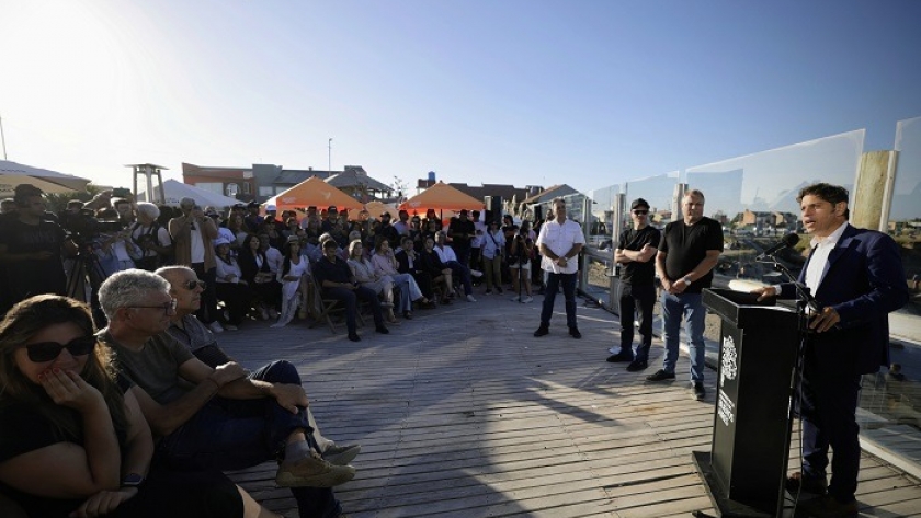 Kicillof: “Mientras los especuladores festejan, la producción y el turismo atraviesan enormes dificultades”