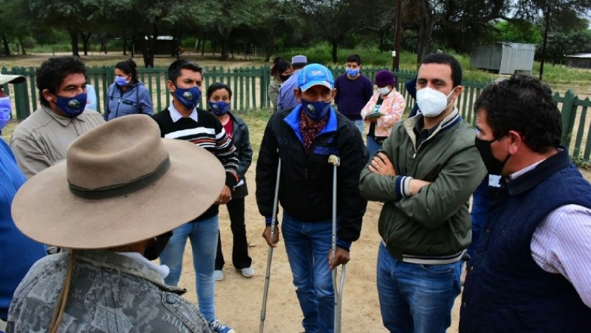 El vicegobernador Solís visitó Puerto Irigoyen y dialogó con productores de la zona