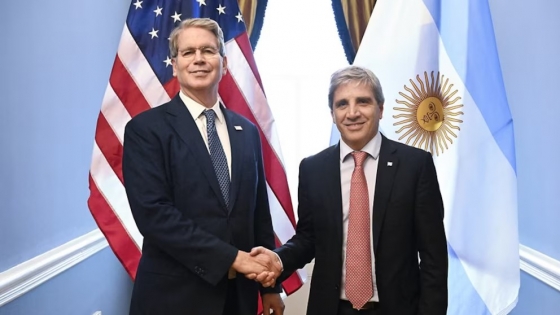 Caputo avanza en Washington: negociaciones clave con EE.UU. y el FMI para asegurar respaldo financiero