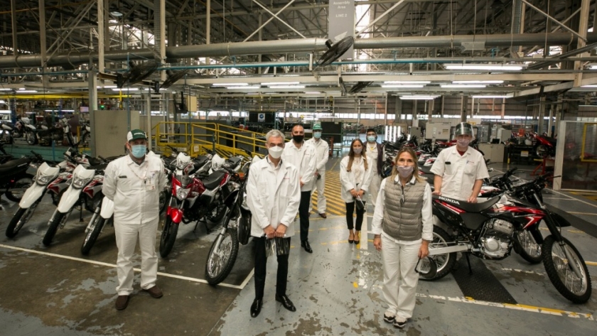 Meoni recorrió la planta de Honda Argentina para avanzar en conjunto 