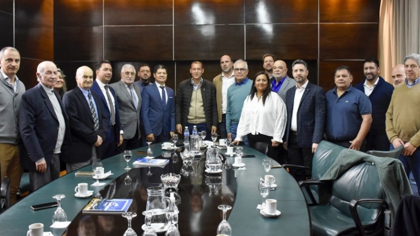 Gutiérrez recibió a autoridades de la Confederación Argentina de la Mediana Empresa