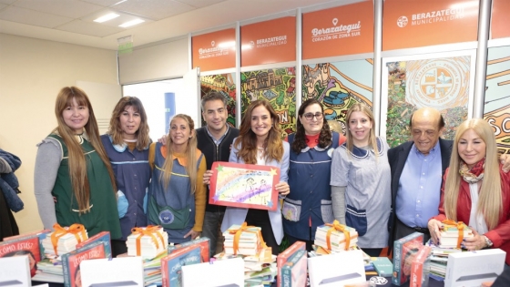 En Berazategui, Tolosa Paz y el intendente Mussi compartieron actividades para fortalecer espacios culturales y de reciclado