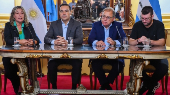 Valdés encabezó el lanzamiento de los Carnavales Provinciales 2025 en Casa de Gobierno