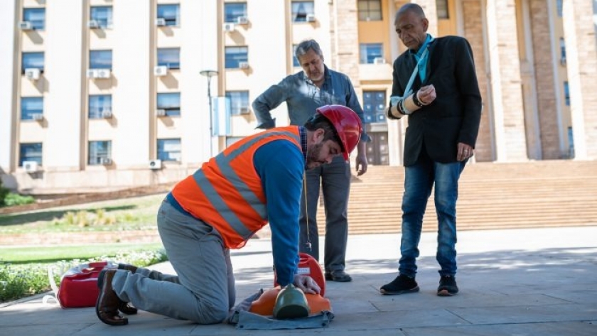 Personal de la Casa de Gobierno participó en simulacro de sismo