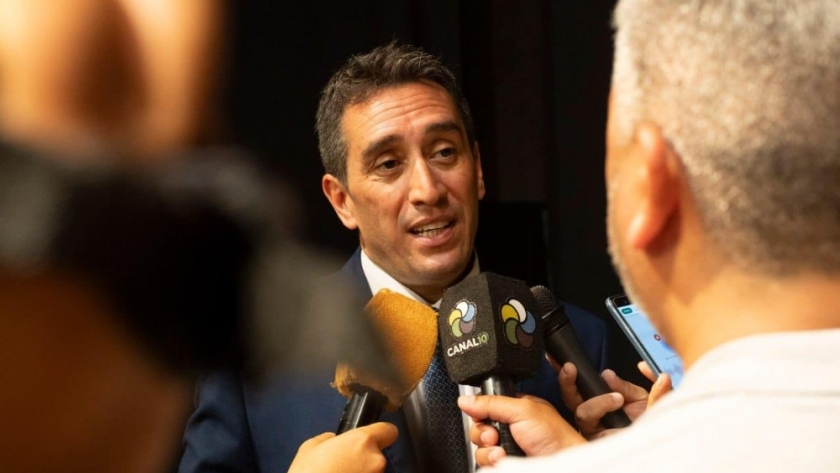 Castro celebró la decisión provincial de mantener el subsidio al transporte