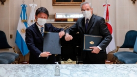 Carnes argentinas a Japón: Solá negocia el ingreso de zonas libres de aftosa con vacunación