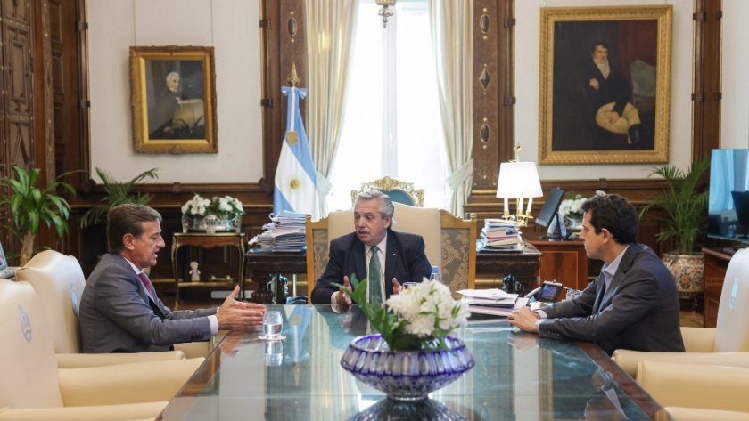 El Presidente recibió al gobernador de Mendoza, Rodolfo Suárez
