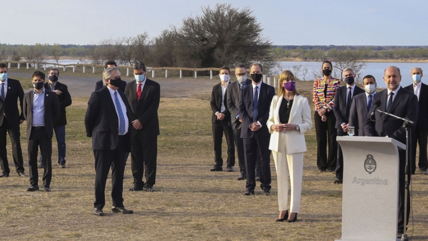 El Gobernador Perotti y el Presidente Fernández anunciaron la creación del Consejo Federal de Hidrovía Paraguay - Paraná