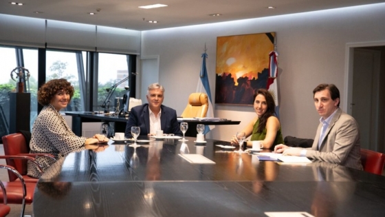 Llaryora se reunió con autoridades del CIPPEC