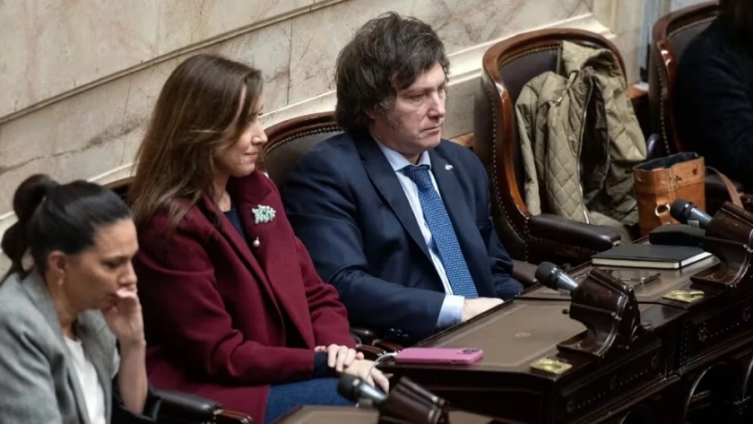 Diputados de LLA se reunieron con Guillermo Francos y presionan para que un libertario conduzca la Cámara baja