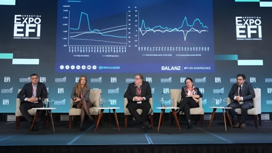 Plan económico: cuatro economistas clave debatieron los avances, tensiones y riesgos del modelo de Milei