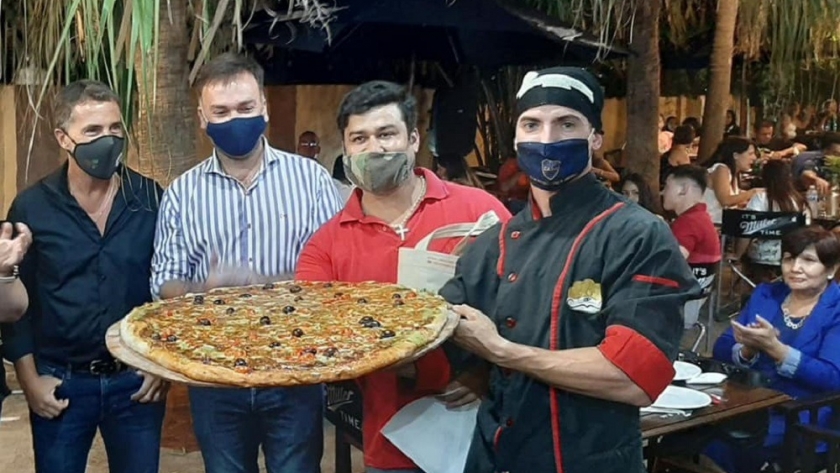 Misiones presentó la primera pizza de yerba mate