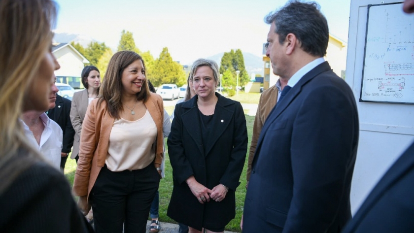 Desde Río Negro, Carreras y Massa anunciaron la obra de ALIPIBA II