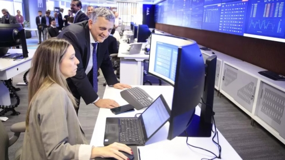 YPF lanza el autodespacho de nafta con descuentos nocturnos y precios dinámicos con inteligencia artificial