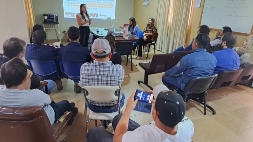 Ambiente asesora al sector tabacalero para incorporar medidas de adaptación y mitigación
