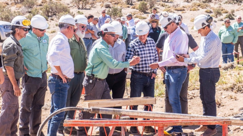 Suarez envió a la Legislatura tres proyectos más para exploración de cobre