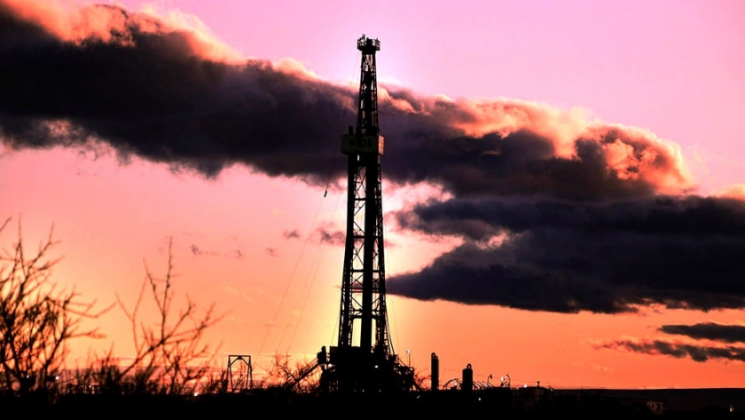 Reconocimientos por los 100 años del petróleo neuquino