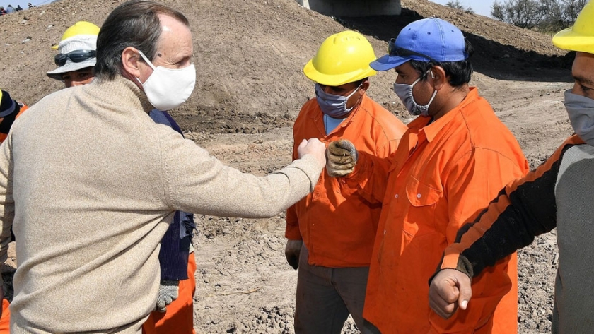 Bordet puso de relieve el apoyo del Estado en infraestructura vial para el sector productivo entrerriano