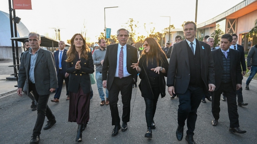 Tolosa Paz acompañó al Presidente en el cierre del Encuentro Federal de Orquestas en Tecnópolis