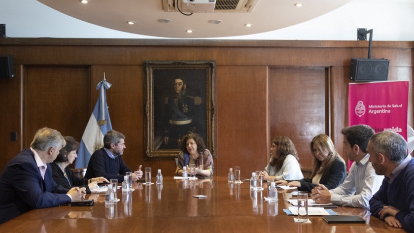Salud y Turismo y Deportes avanzan junto a Unicef en la implementación del programa 