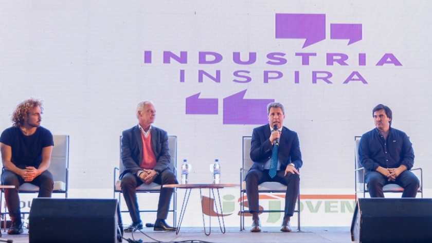 Uñac participó del encuentro “Sin industria no hay Nación”