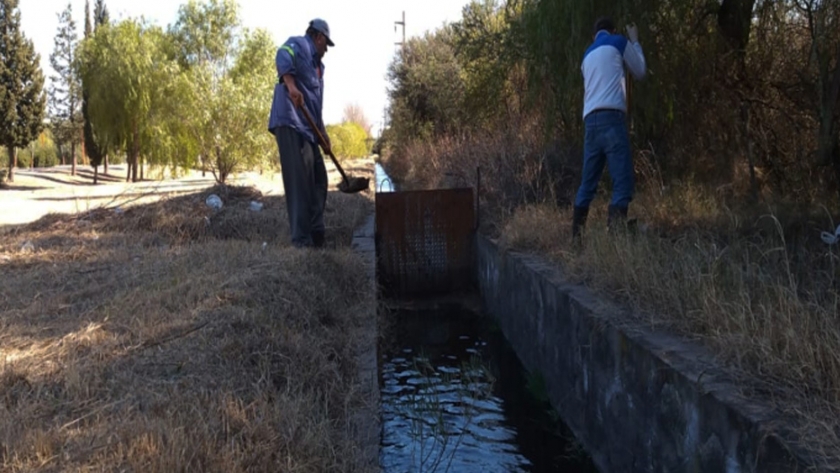 San Luis Agua realizó una intervención para evitar el derroche de agua