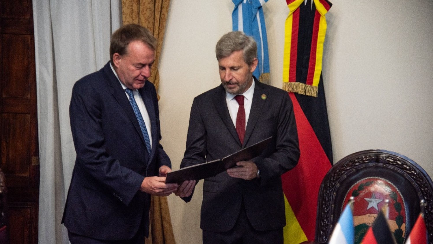 Frigerio busca abrir nuevas rutas de exportación desde Hamburgo