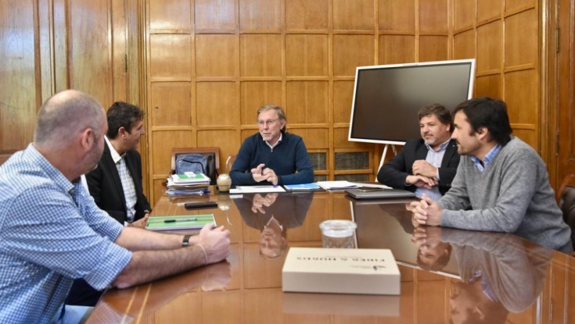 Bahillo se reunió con representantes de Industrial Hemp Solutions para potenciar el cáñamo
