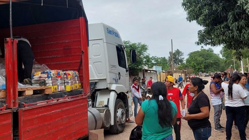 Orán: familias de comunidades originarias reciben contención alimentaria