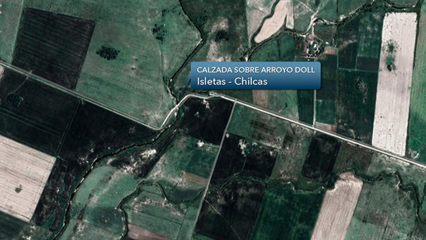 Interrumpen el tránsito en una calzada sumergible entre Isletas y Chilcas