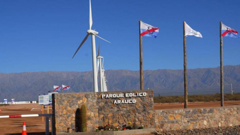 Alberto Fernández apuesta por las energías renovables de La Rioja